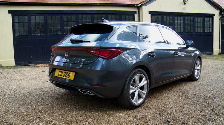 SEAT LEON HATCHBACK 1.5 TSI 115 SE 5dr [DAP]